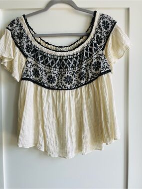 American Eagle Outfitters Cream Off-Shoulder Blouse with Black Embroidery